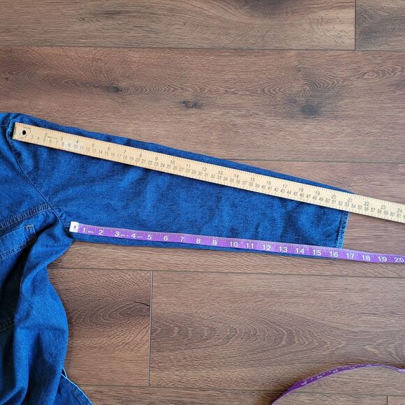 Vintage Denim Shirt Womens 8 Blue Button Front Pockets Promises READ - Picture 14 of 16